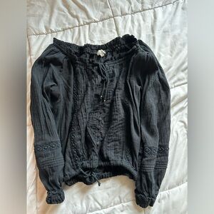 cute shirt from buckle size medium!